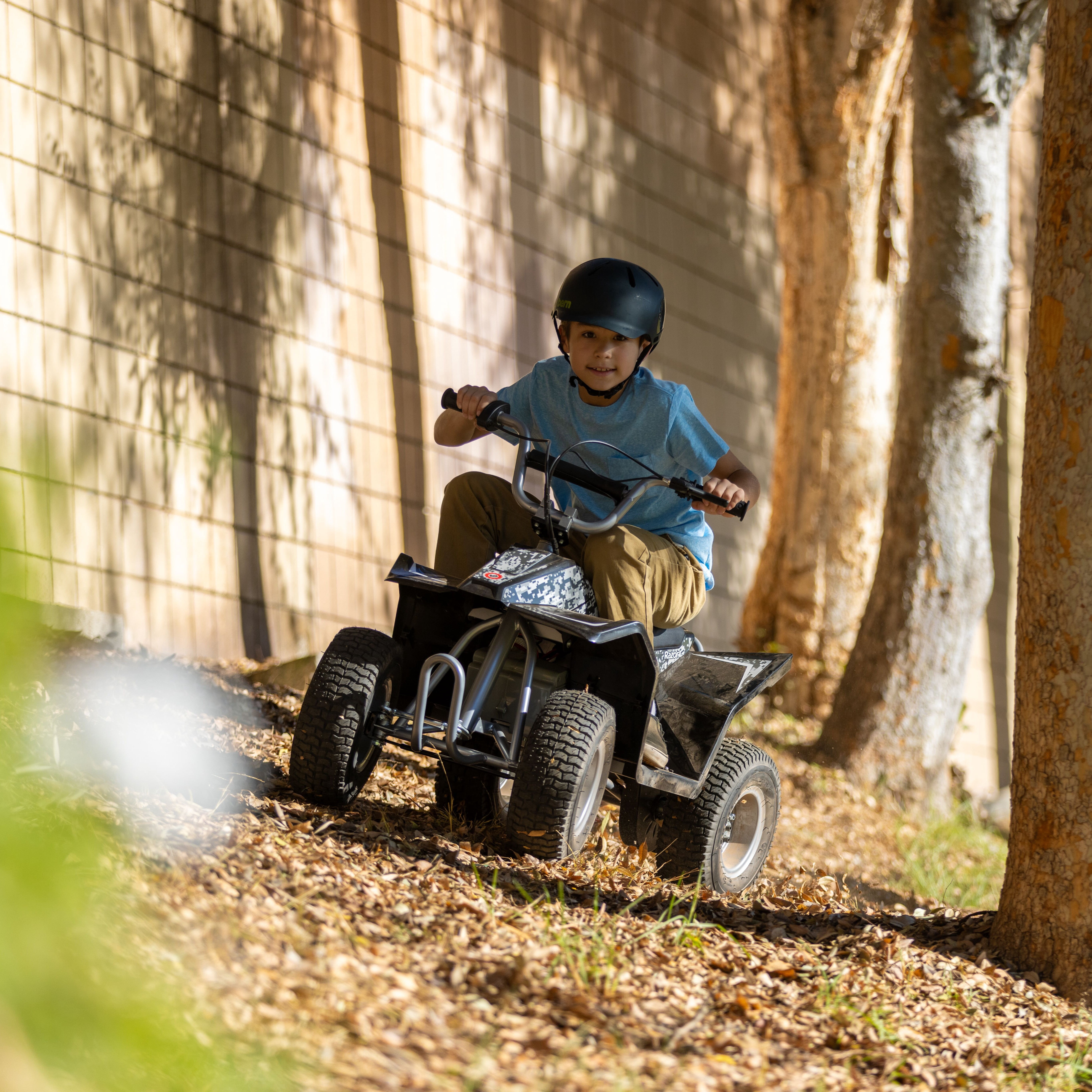 Razor Dirt Quad - 24V Electric Powered Ride-on for Kids 8+, up to 8 mph,  Forward/Reverse Drive Mode