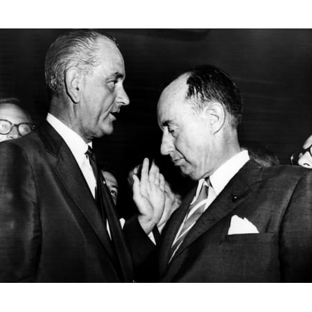 Lyndon Johnson. Us Senate Majority Leader Lyndon Johnson Talks To Future Democratic Party Presidential Nominee Adlai Stevenson At The