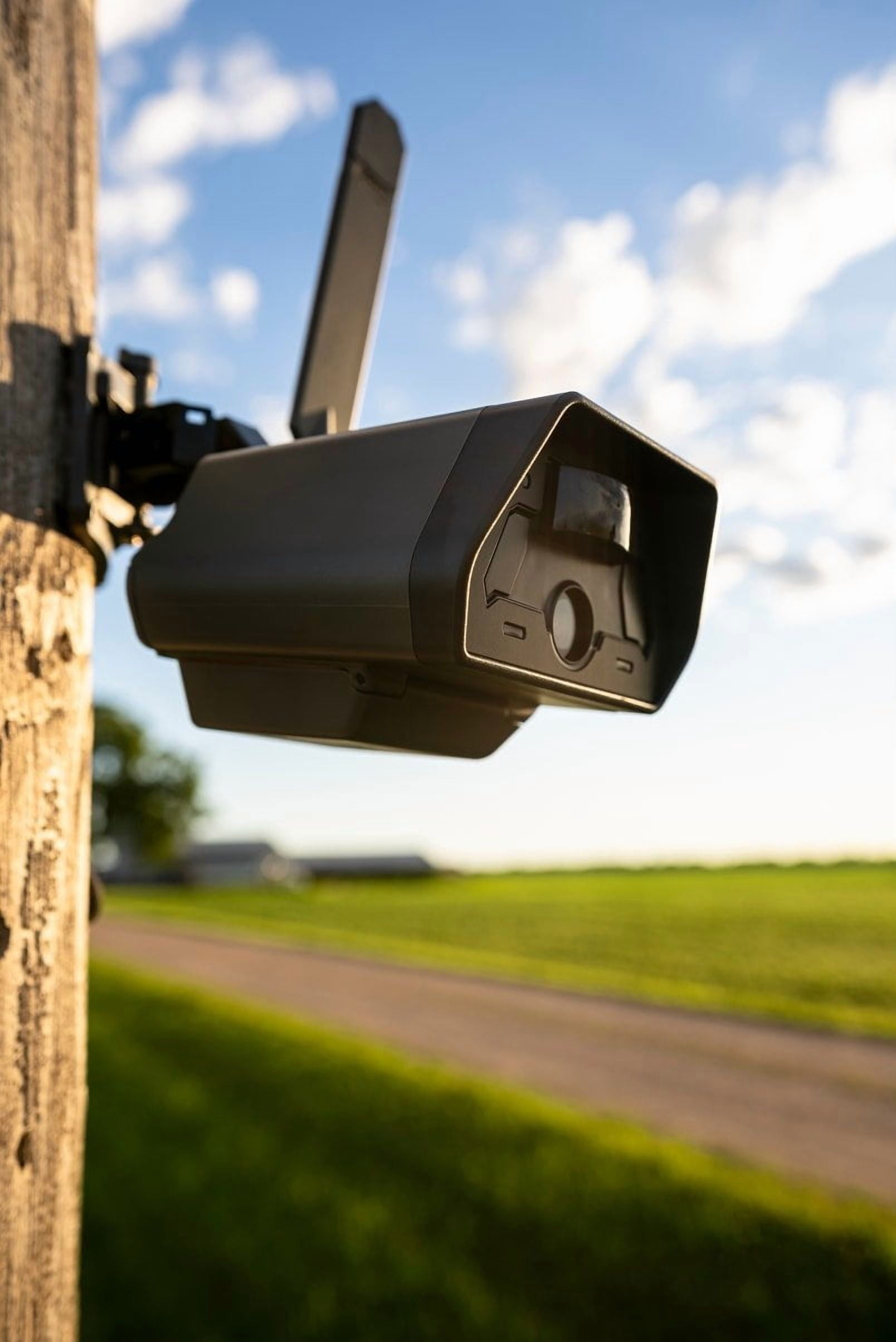 TACTACAM Defend Cellular Security Camera