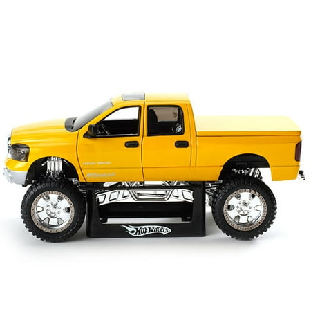 1:20 Scale Hot Wheels Dropstars Urban Assault Vehicle: Die-Cast Dodge Ram Quad, Yellow