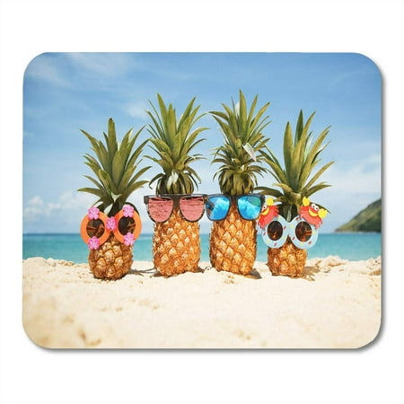 SIDONKU Family of Funny Attractive Pineapples in Sunglasses Sand Against Turquoise Sea Tropical Summer Vacation Mousepad Mouse Pad Mouse Mat 9x10 (Best Tropical Family Vacations)