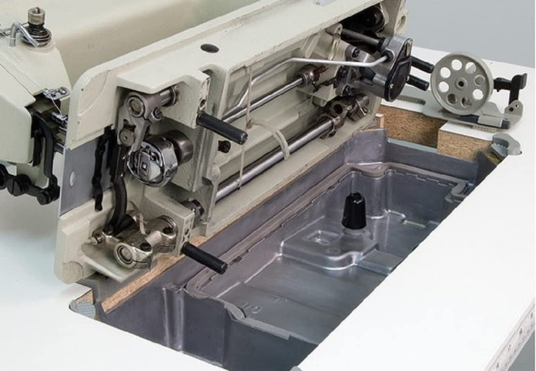 Juki DDL-5550 Industrial Straigh Lockstitch Sewing Machine Made in Japan