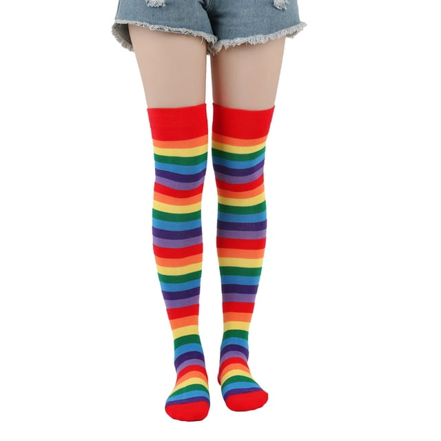 pares de calcetines hasta la rodilla, sobre la rodilla, calcetines a rayas, medias largas sobre la rodilla, calcetines hasta la rodilla a rayas de colores, calcetines de arcoíris, medias de