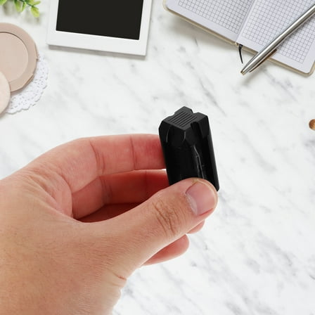 CTIRCHIU Eyeliner Pencil Sharpener for Women, Plastic Makeup Sharpener with Precision Blade, 1 Piece for Cosmetic Use