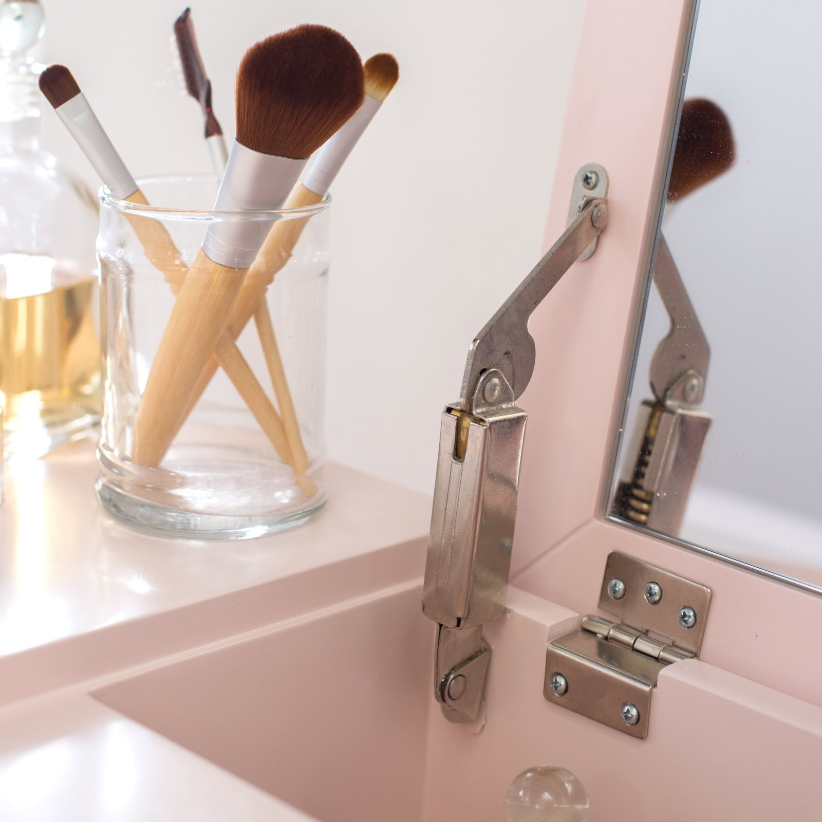 Linon Biltmore Vanity Set Blush Com