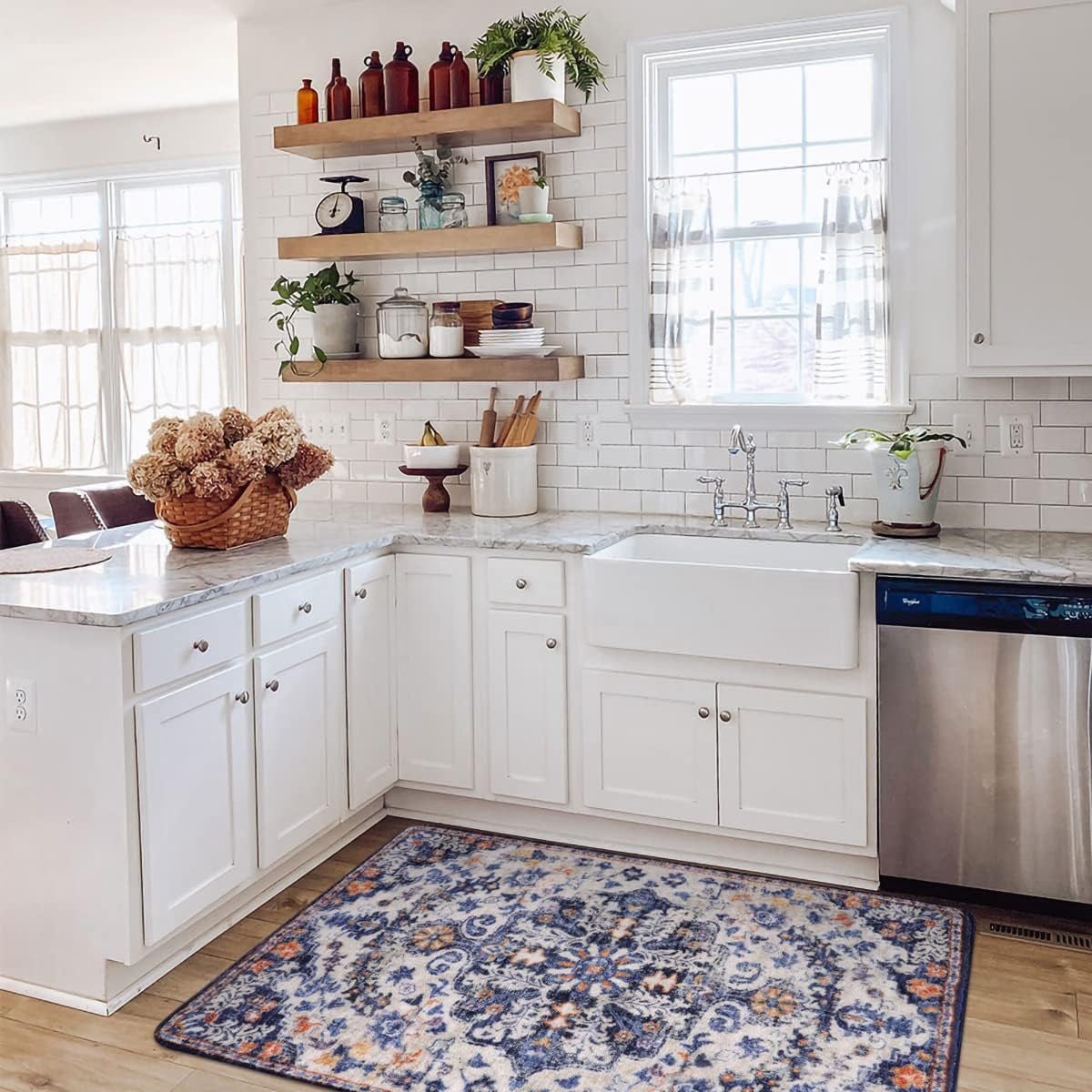 Bohemian Floral Medallion Runner Rug - 2x5 Laundry Room Rug Bathroom Runner Oriental Kitchen Mat, Soft Washable Non-Slip Low-Pile Indoor Carpet Runner for Bedside Living Room Decor