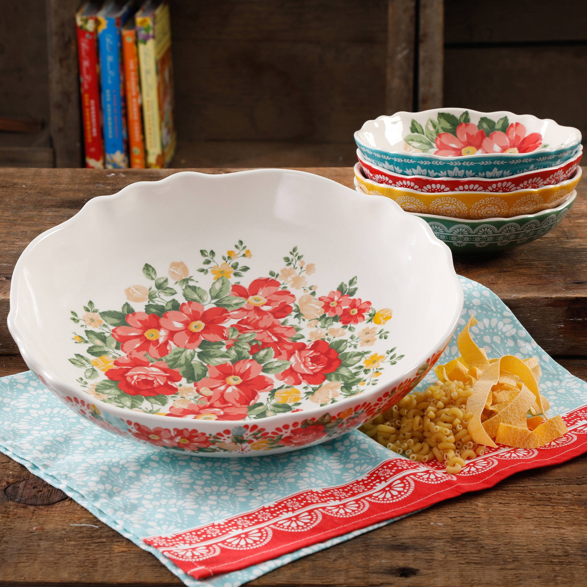 Vintage Floral 5-Piece Pasta Serving Bowl Serving Dishes Set The Pioneer Woman 