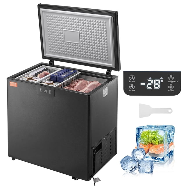congelador horizontal vevor compacto de 198 litros, 7 pies cúbicos, con 2 cestas, negro — vista frontal 3/4 con tapa abierta; pecho compacto negro muestra 2 cestas extraíbles con carnes y cajas, panel electrónico frontal con pantalla digital que indica -28°F, pala blanca incluida y gráfico de cubo de hielo; también es adecuado para almacenar paquetes de hielo y comida para eventos pequeños.