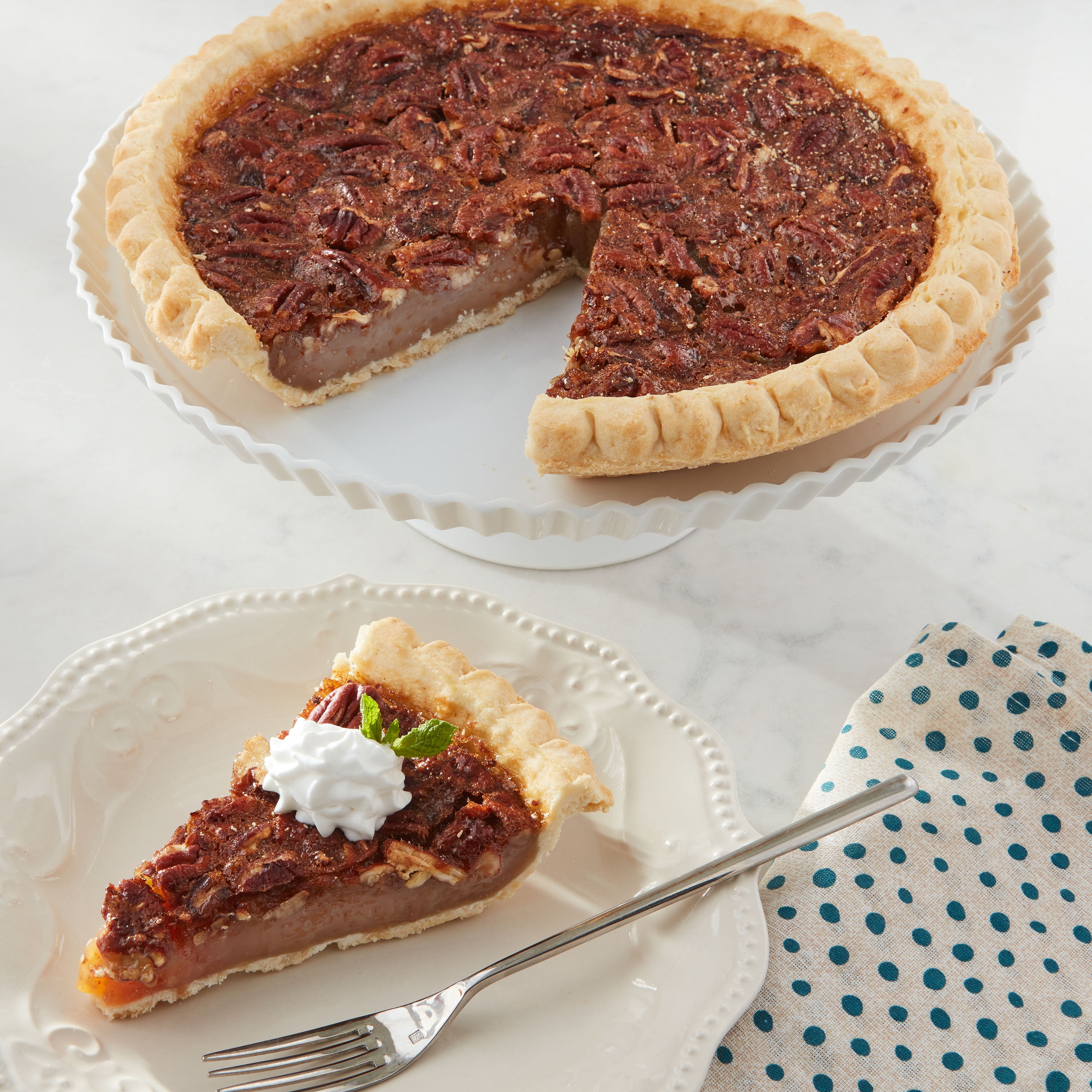 Marketside 10-inch Pecan Pie, 35 oz (Shelf-Stable) Fresh Bakery, Whole Pie, 1 Count