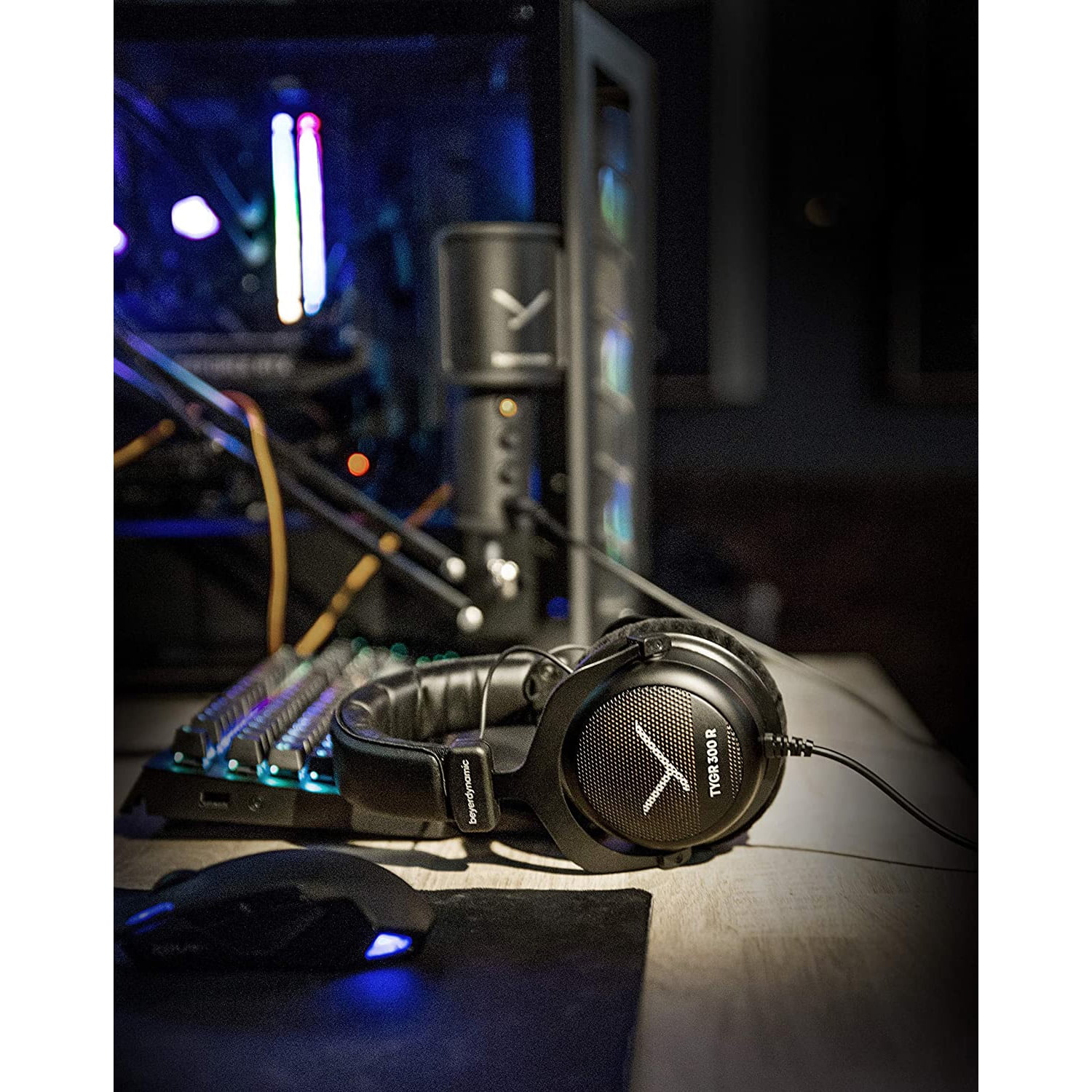 Beyerdynamic TYGR 300 R Headphones, Open Gaming Headphones, Wired, Black, Suitable for PS4 Console, PC, Xbox, Nintendo and Mac