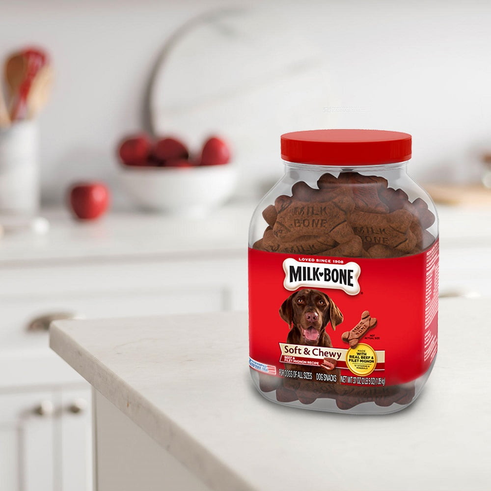 Milk-Bone Soft & Chewy Beef & Filet Mignon Recipe Dog Snacks (37 oz.)
