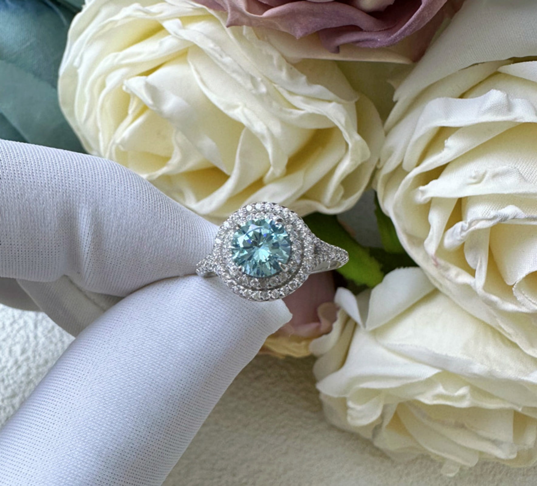 1 Carat Round Halo Engagement Rings for Women 925 Sterling Silver Rings CZ Blue Diamond Rings Wedding Bands Promise Rings for Her