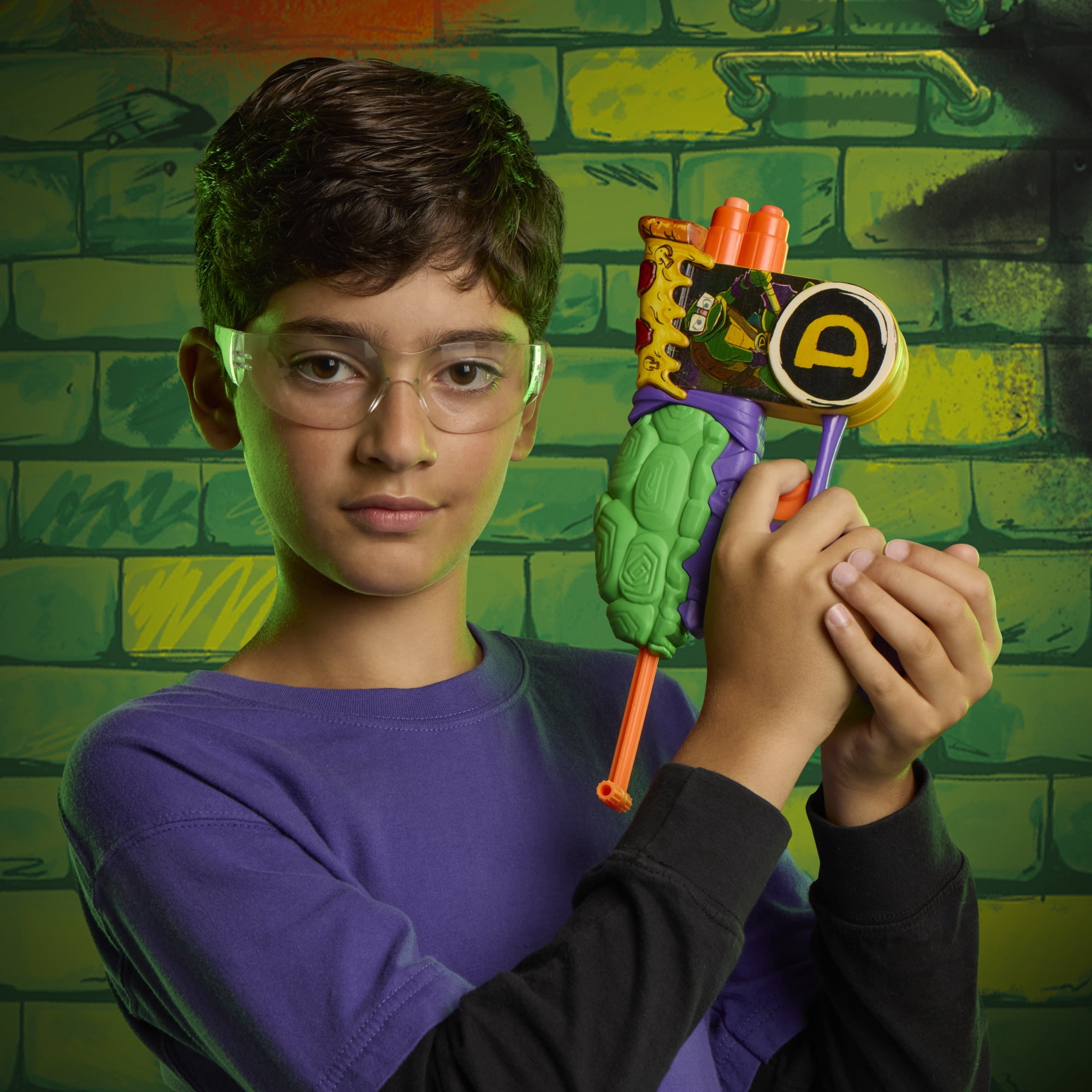Nerf Teenage Mutant Ninja Turtles Donatello Blaster, 4 Nerf Elite Darts, Gifts for 8 Year Old Boys & Girls & up