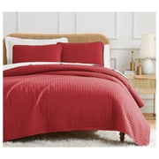 Homehours 2-Piece Quilt Set, and XL Size, Oversized, Lightweight, Embroidered, Square Stitched Bedspread Set, Easy Care, Chili Pepper