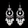 thumbnail image 2 of 1 par de pendientes colgantes bncos para bodas de aniversario Zulema Pendientes, 2 of 5
