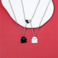thumbnail image 2 of Conjunto de 2 collares con colgante de corazón magnético forma de fantasma NQ, 2 of 3