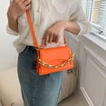 thumbnail image 4 of Bolso de hombro para mujer, estilo retro, clásico, de piel sintética, con hebilla magnética, color naranja y rojo, 4 of 5