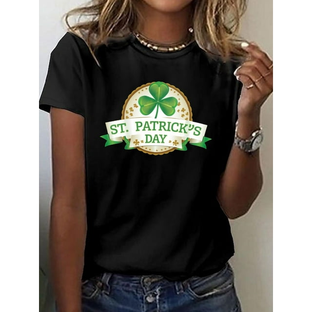 Clover Design for a St. Patrick'S Day T-Shirt, Featuring Short Sleeves And a Crew Neck, Perfect for Camisetas de verano para mujer, manga corta, cuello redondo, casual, lindo, con gráficos, camisetas