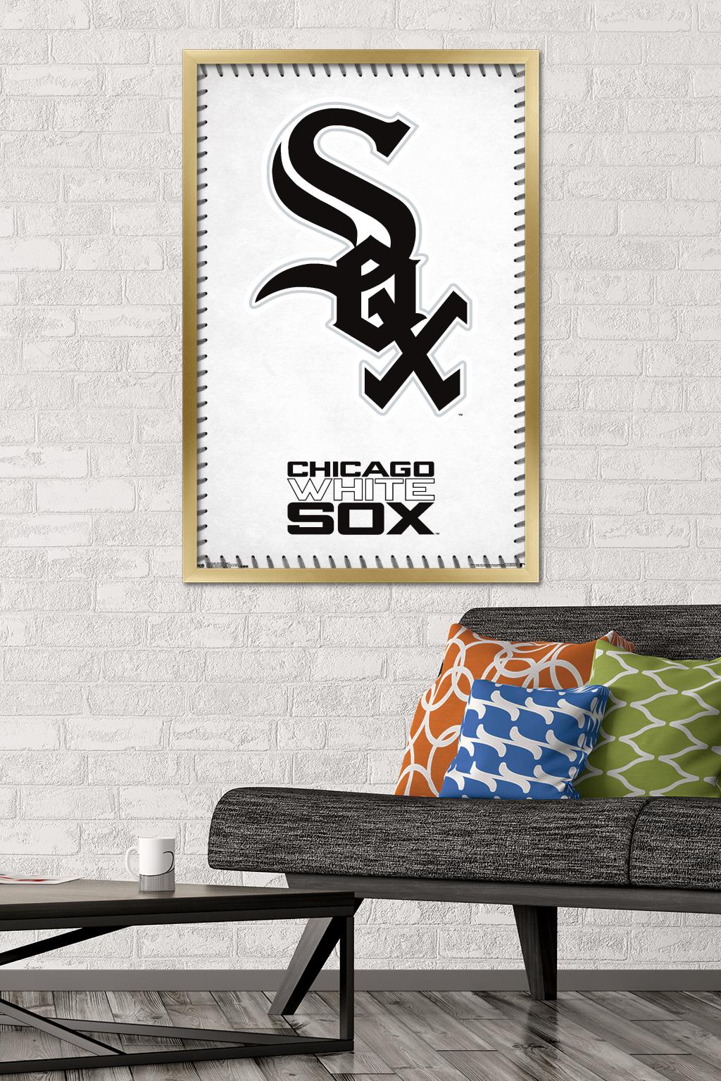 MLB Chicago White Sox - Logo 17 Wall Poster, 22.375" x 34", Framed