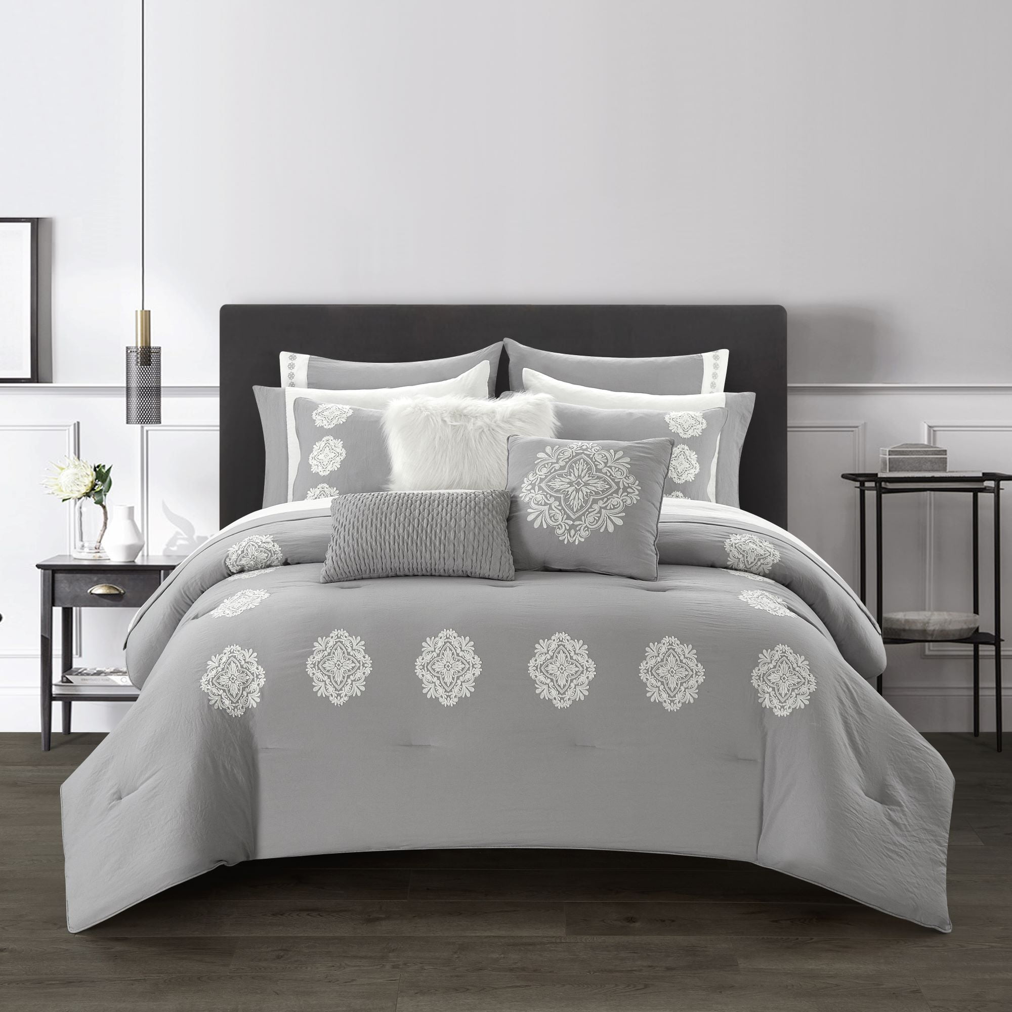 Better Homes & Gardens Medallion 12-Piece Soft Silver Bed in a Bag Bedding Set, King - Walmart.com