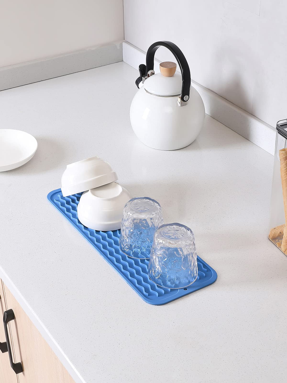 Silicone Drying Mat for Kitchen Counter – 12 x 15.8 Dish Mat Set with  Silicone Sponge Keeps Countertops Dry – Dishwasher-Safe Silicone Dish  Drying