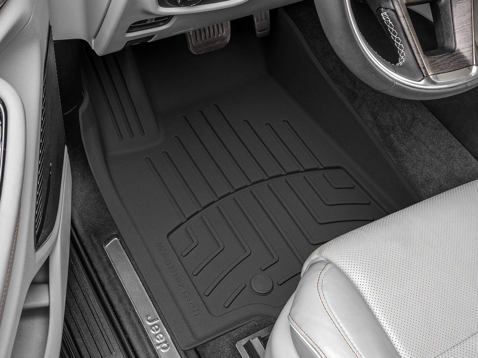 WeatherTech FloorLiner HP Custom Fit Floor Mats compatible with Jeep Grand Cherokee, Grand Cherokee 4xe, Grand Cherokee L - 1st Row (Driver & Passenger), Black