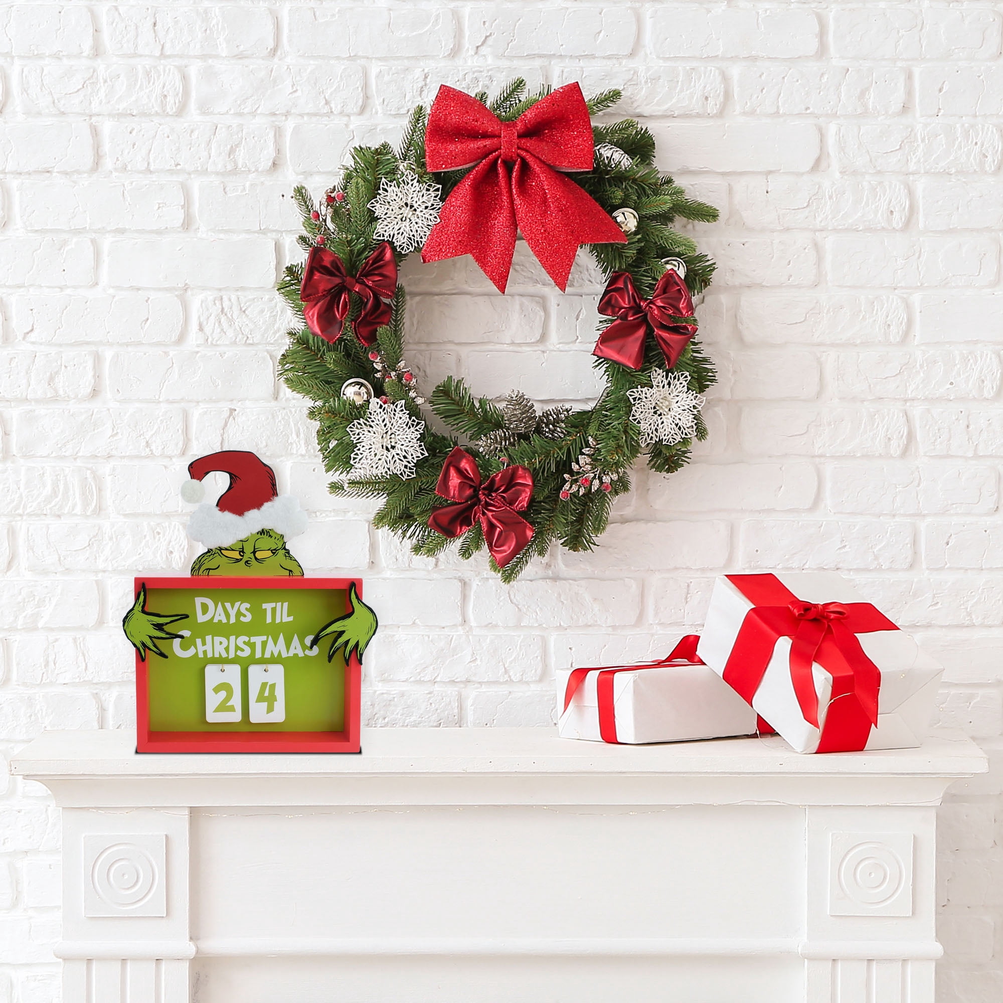 Grinch Christmas Countdown Calendar Sign - 10.15 inch Festive Decoration