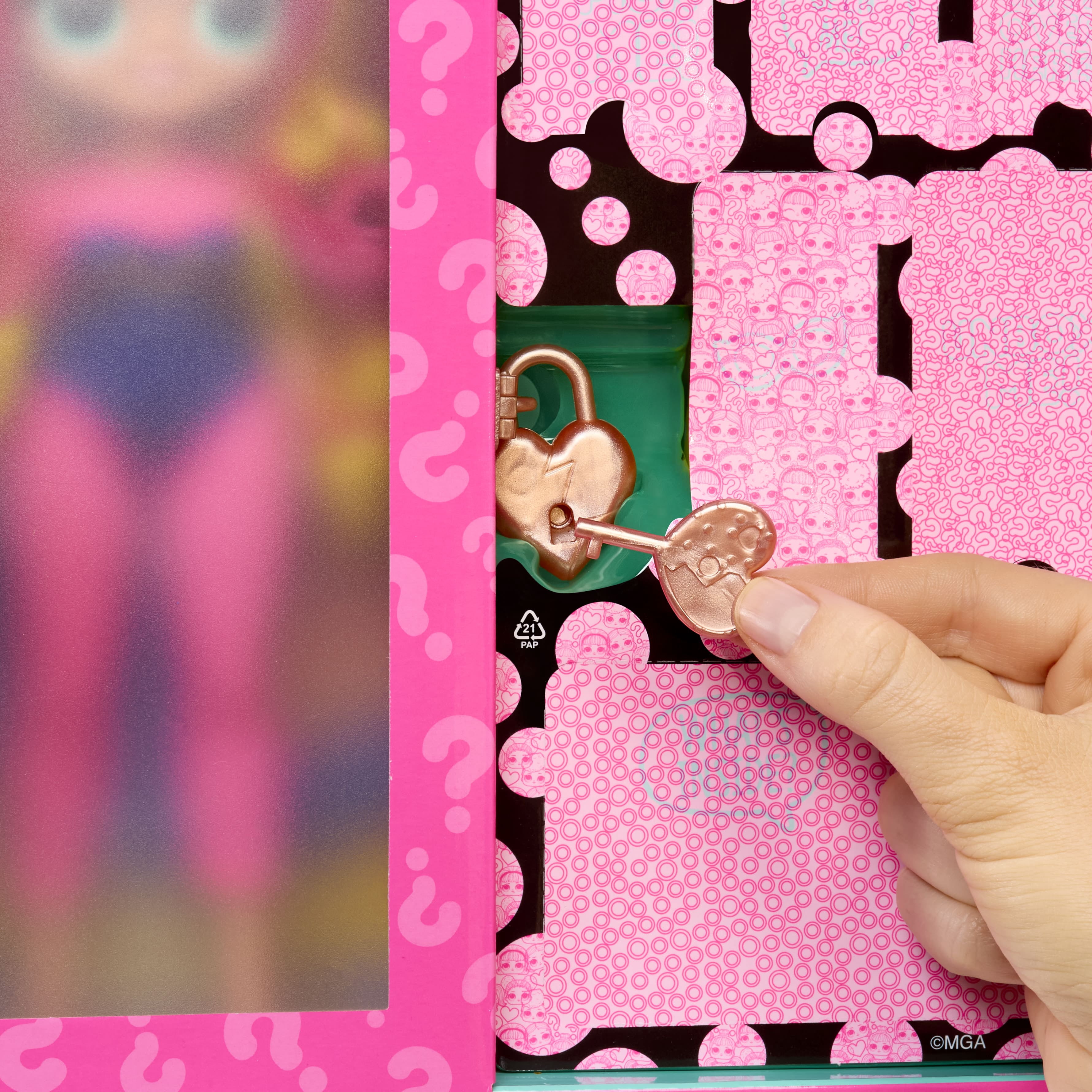 L.O.L. Surprise Omg Eye Spy - Superhero