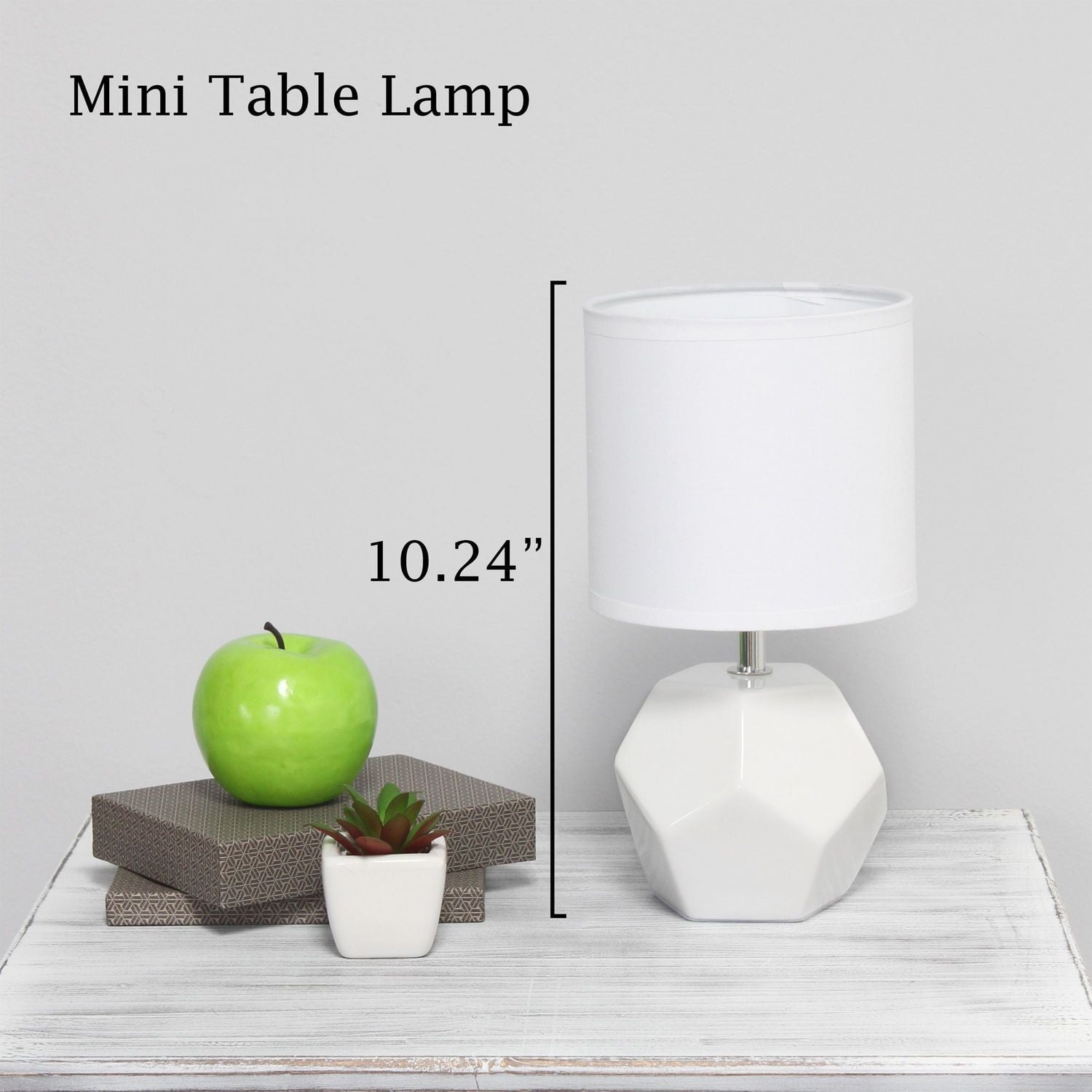 Simple Designs - Mini lampe de table à prisme rond avec abat-jour en tissu assorti