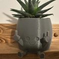 thumbnail image 2 of Funny Shape Resin Flower Pots Distinctive Shape Fashionable Flowers Pots for Indoors, 2 of 3
