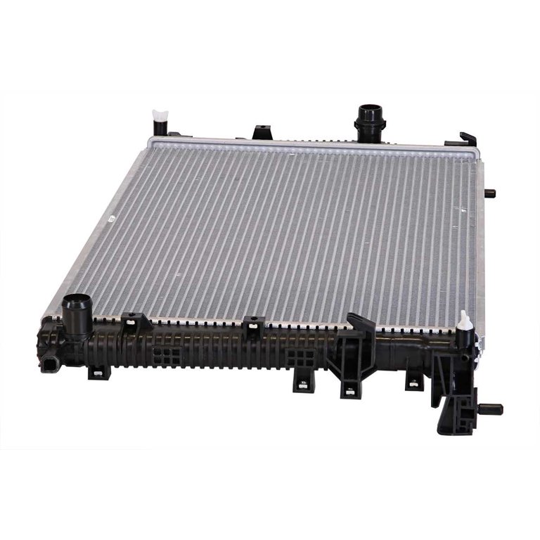 AutoShack Radiator Replacement for 2014-2018 Jeep Cherokee 2015