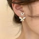 thumbnail image 5 of Pendientes de moda con diseño de gota de aceite, par de pendientes de plata, diseño ligero, pendientes de alta gama, pendientes nuevos para mujer, 5 of 6