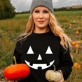 thumbnail image 4 of Chandails en Molleton Visage de Citrouille Halloween Femmes Mignon Pull Graphique Citrouille Décontracté Manches Longues Automne, 4 of 5
