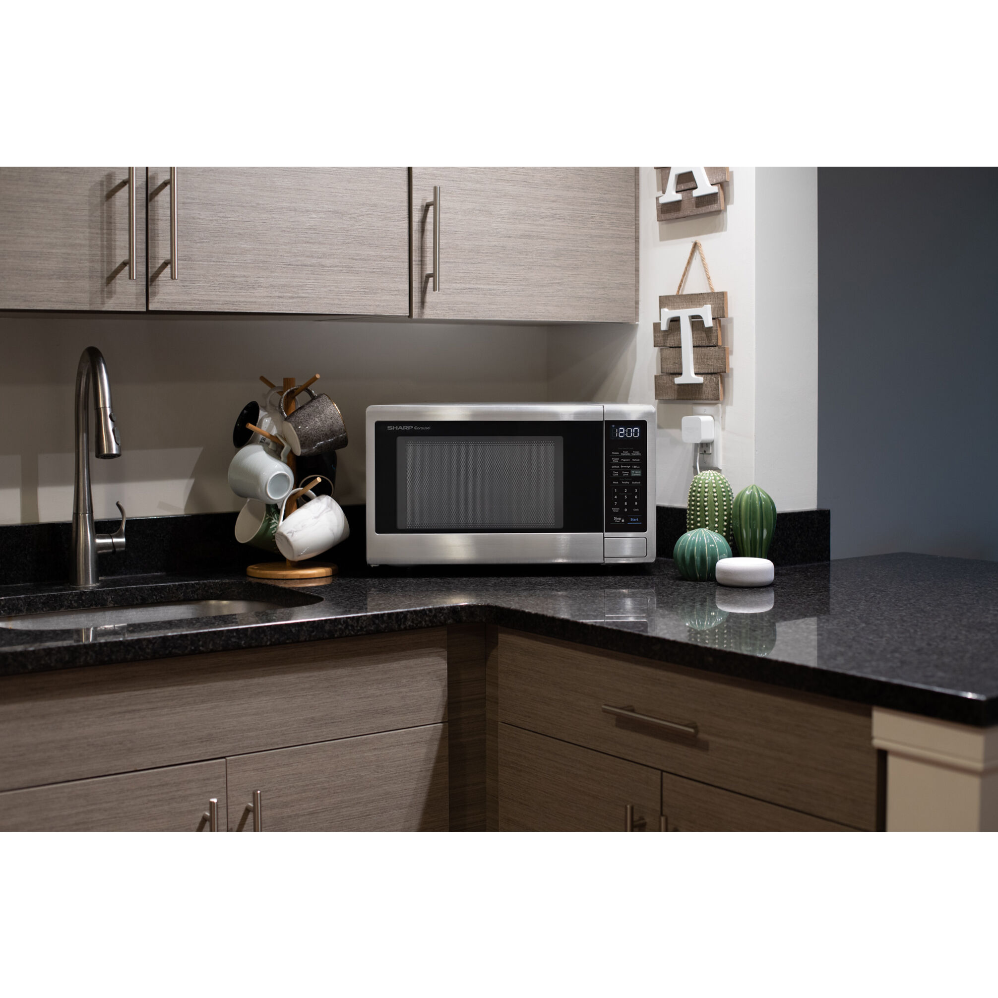 Sharp 1.1-Cu. Ft. Countertop Microwave with Alexa-Enabled Controls, Stainless Steel - image 4 of 8