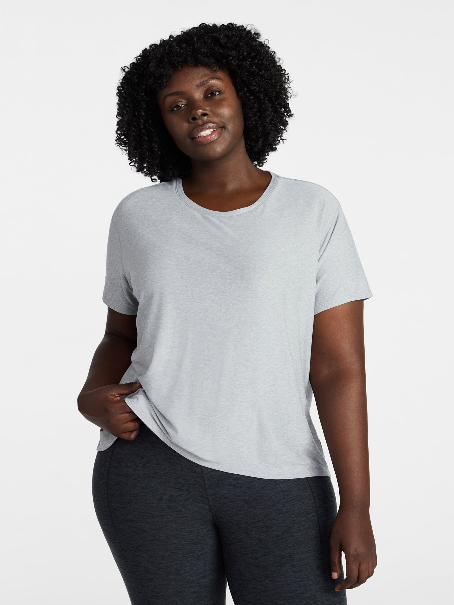 Athletic Works Women's and Women's Plus Relaxed ButterCore Tee with Short Sleeves, Sizes XS-4X
