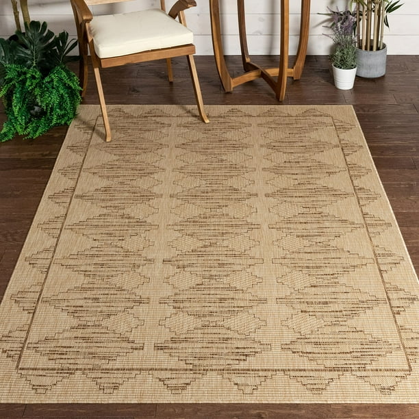 Well Woven Sturl Beige Indoor/Outdoor Flat Weave Pile Nordic Diamond