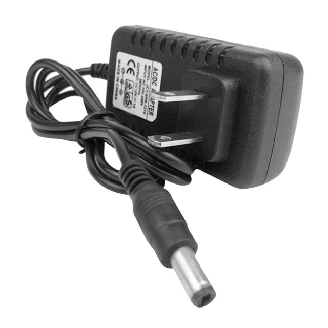 Lámpara de pie LED nórdica para sala de estar, dormitorio, luces interiores de pie (negro EE. UU.) Likrtyny Para estrenar