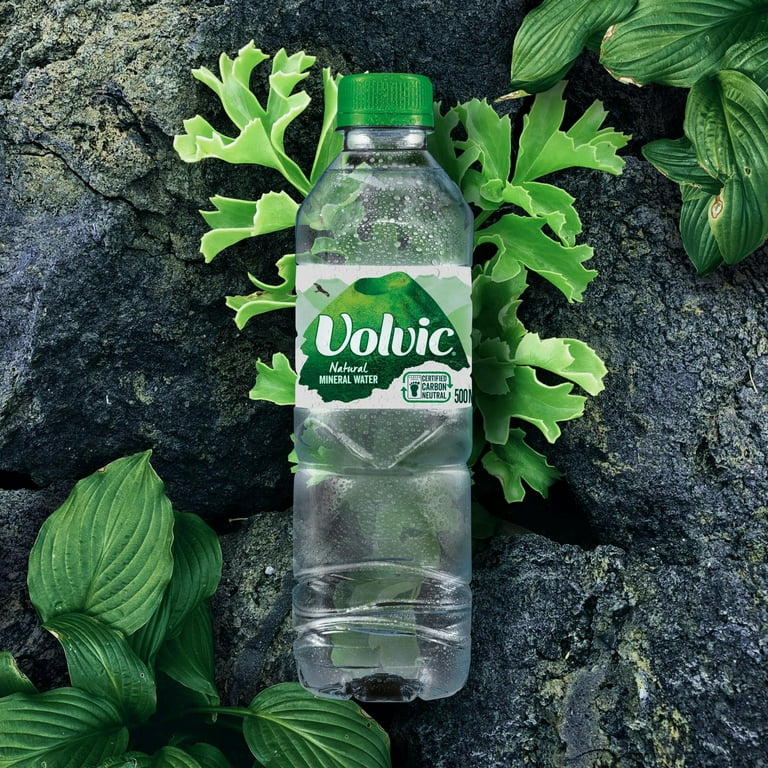 volvic still mineral water (6 x