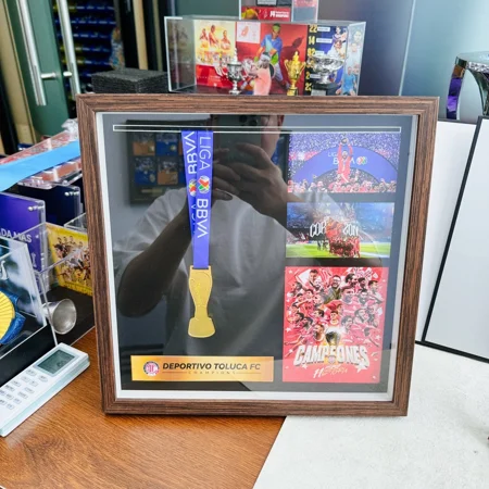 2025 Deportivo Toluca F.C. Liga MX Champions Football Medal with Big Medal Frame, Christmas Halloween Gifts.