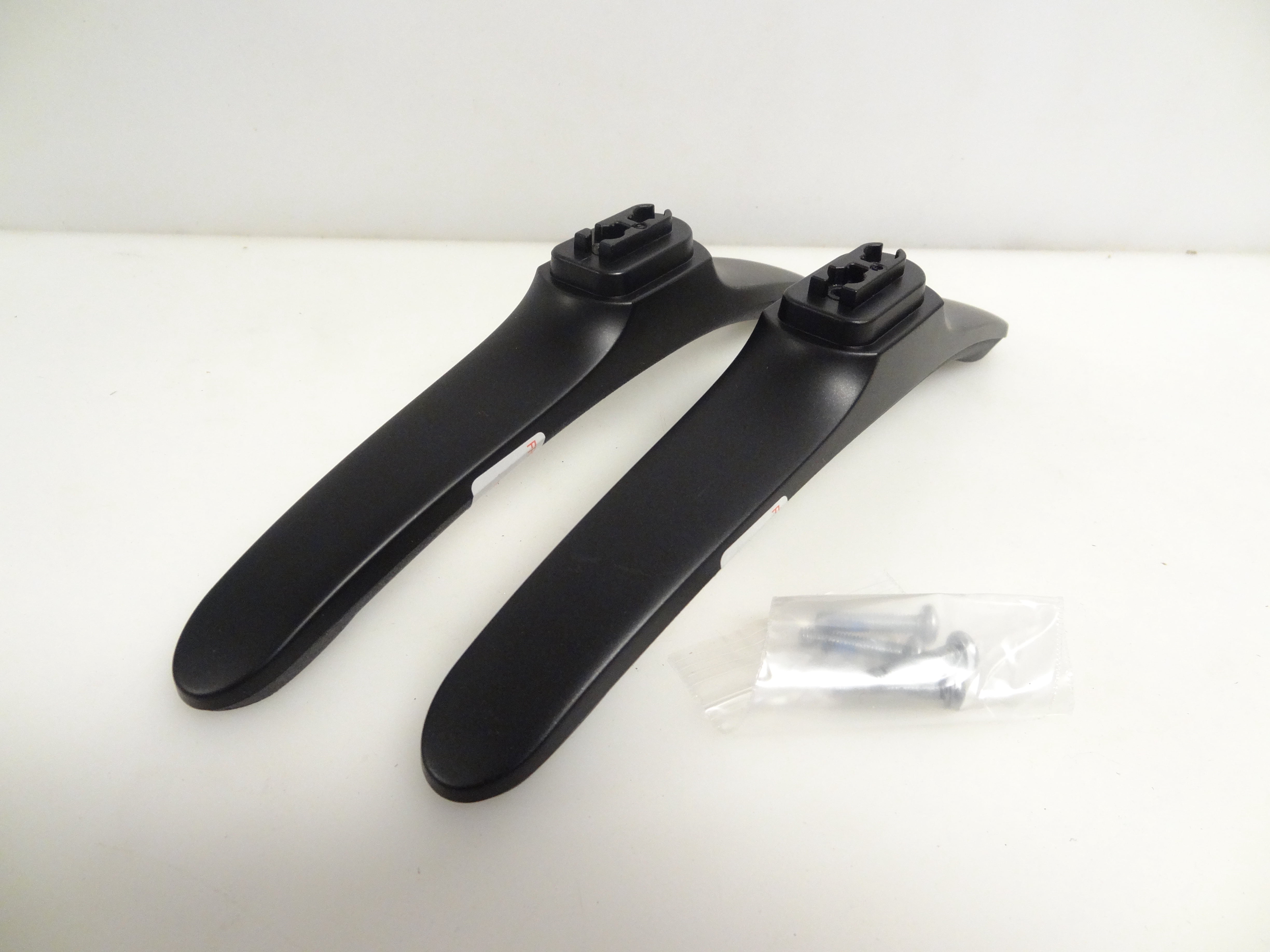 Sharp Insignia Lc 43lbu591u Lc 40lb480u Lc 40lb601u Stand Legs W Screws Used Walmart Com Walmart Com