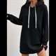 thumbnail image 2 of Suéter Deportivo Informal de Larga con Cordón y Cuello de Gofre para Mujer, Holgado, con Capucha y Bolsillos Negro XXXL, 2 of 3