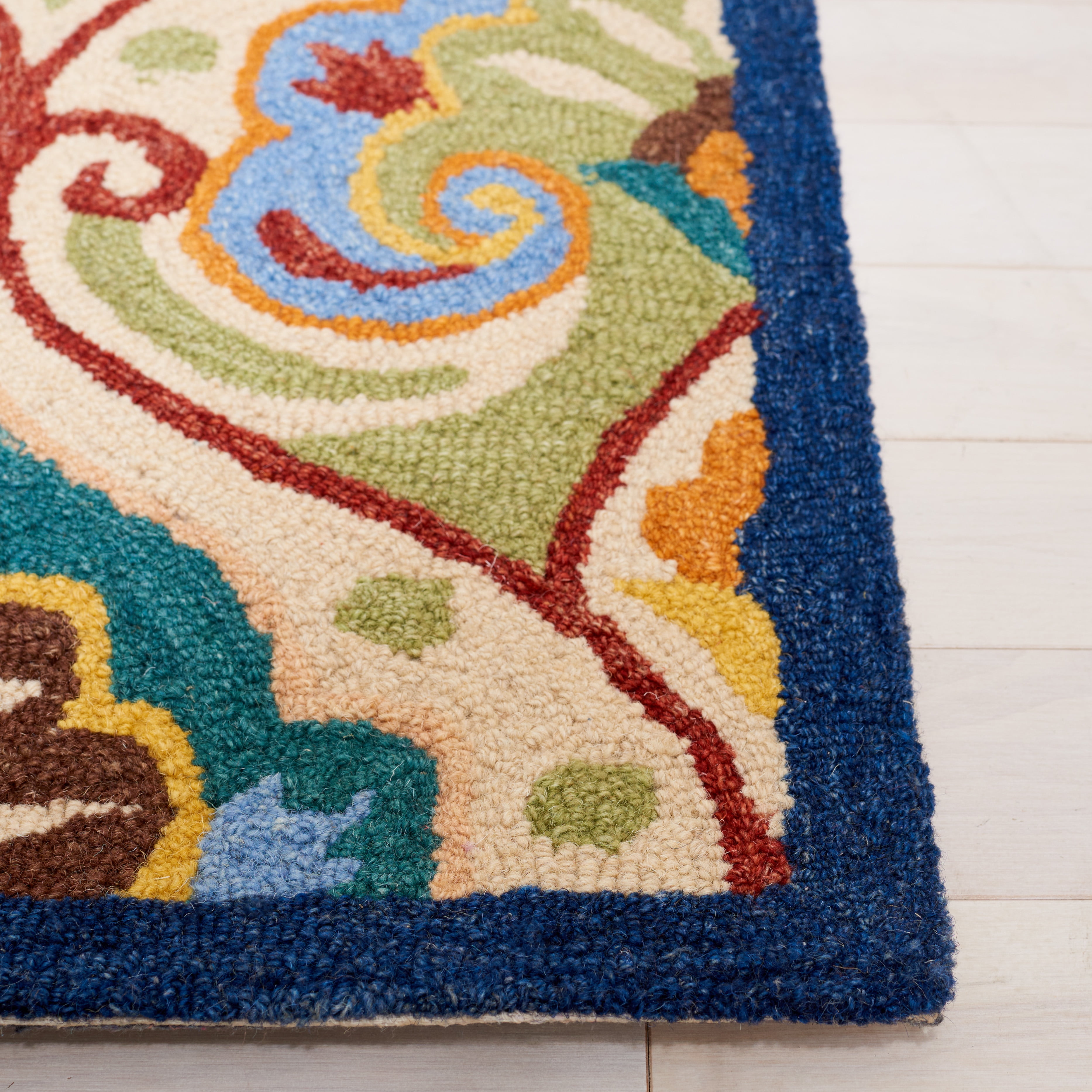 SAFAVIEH Metro Jaymz Medallion Area Rug, Beige/Blue, 4' x 6'