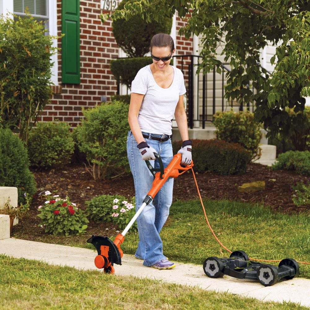 BLACK+DECKER 3-in-1 Corded Electric String Trimmer, 12 in, Edger and Lawn Mower, 6.5 Amp, MTE912