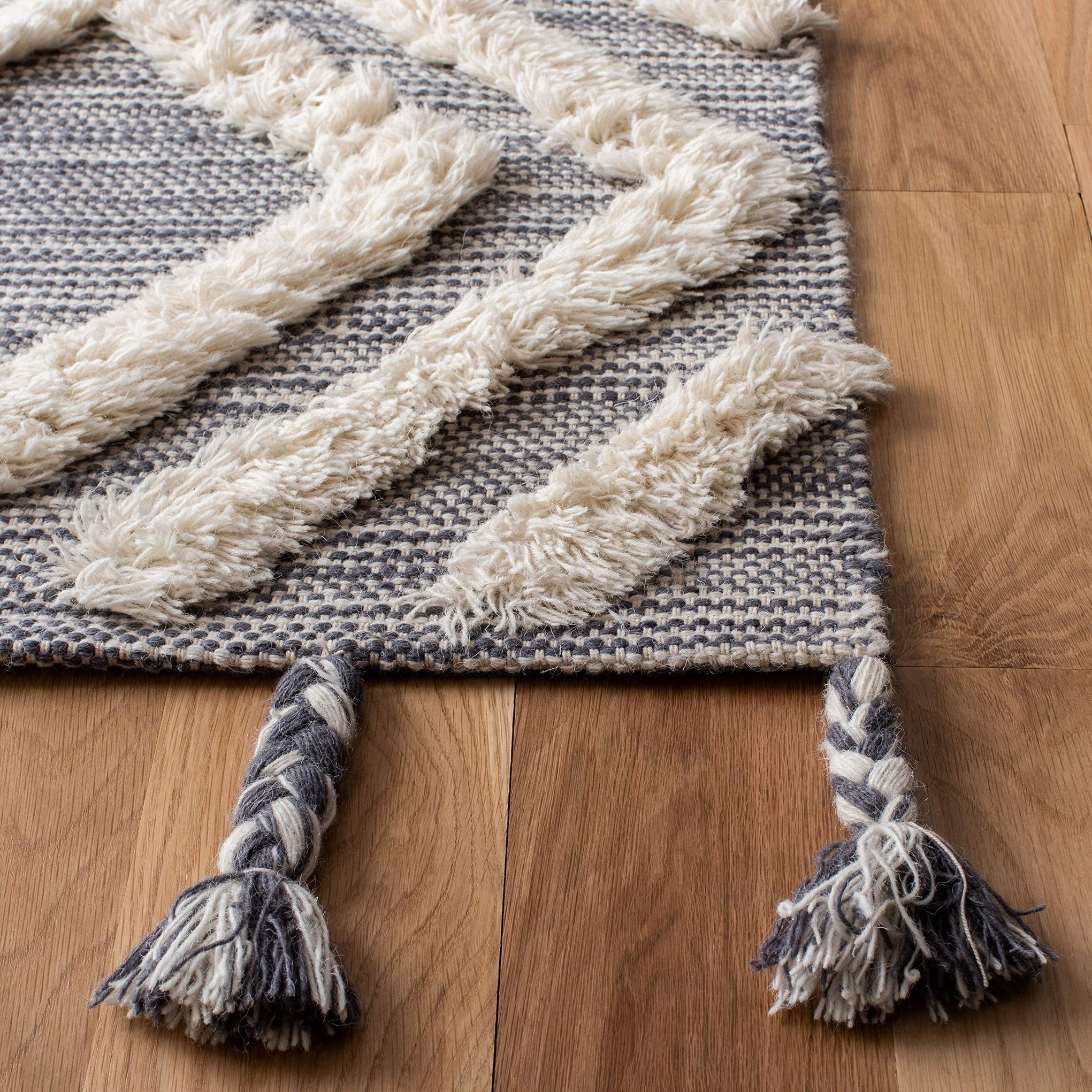 SAFAVIEH Kenya Arline Geometric Wool Area Rug, Grey/Ivory, 5' x 8'