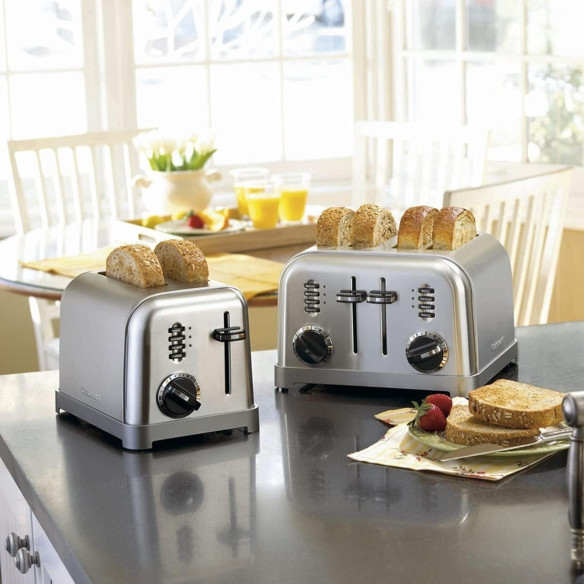 Restored Cuisinart CPT-14WMFR Stainless Steel 4-Slice Toaster (Refurbished)