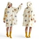 thumbnail image 1 of Manta portátil con capucha Bedsure Sherpa con capucha y estampado de gato, 1 of 6