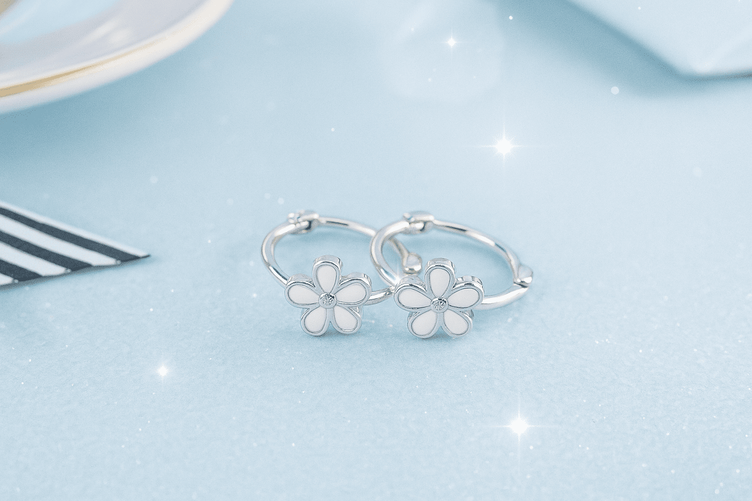 RYSKYJEWELRY Huggie Silver Sterling Silver Earrings,  All Ages;