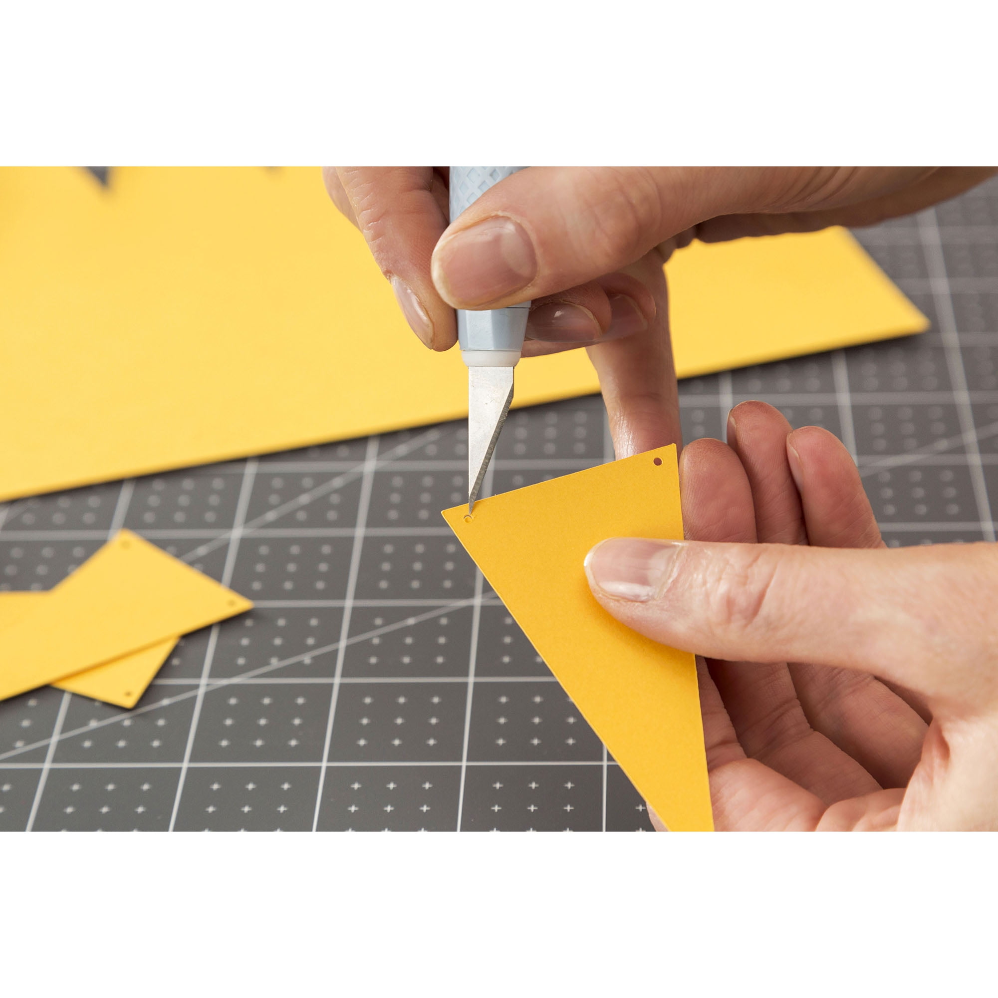 Cricut Explore Air 2 Essentials Bundle, Boysenberry  (图5) Cricut Explore Air 2 Essentials Bundle, Boysenberry  (图5)
