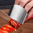 thumbnail image 2 of Protector De Dedos Para Cortar, 8 Uds., Pelador De Protección Ajustable Para Evitar Dañar El Aparato De Cocina Para Cortar Alimentos, Pelar Verduras, Frutas Y Nueces Muyoka Hogar, 2 of 7