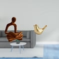 thumbnail image 2 of Figura decorativa de un pensador abstracto y pájaros dorados. Escultura artística versátil para el hogar, ideal para la oficina, el escritorio, bodas, 2 of 8